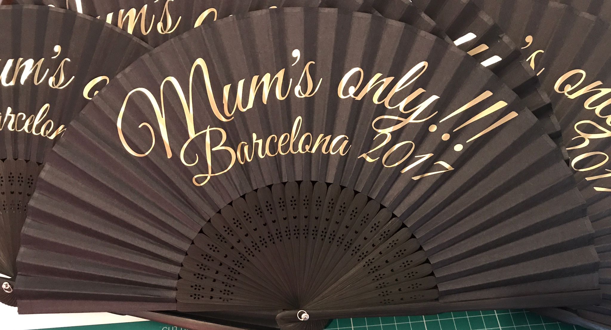 Create-Your-Own-Fans™️ (2 rows curved text) - £5.35 - Image 8